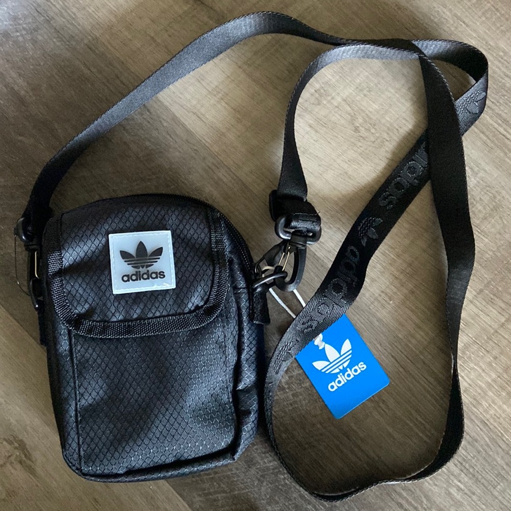 Adidas sling bag